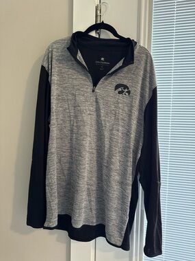 Colosseum Men's Black & Gray Quarter-Zip Pullover